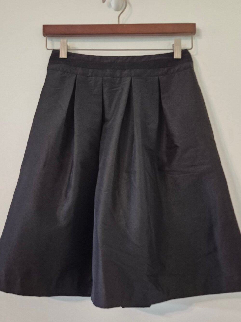White House Black Mkt 2 Pleated Taffeta Midi Skirt A-Line Elegant Formal Holiday